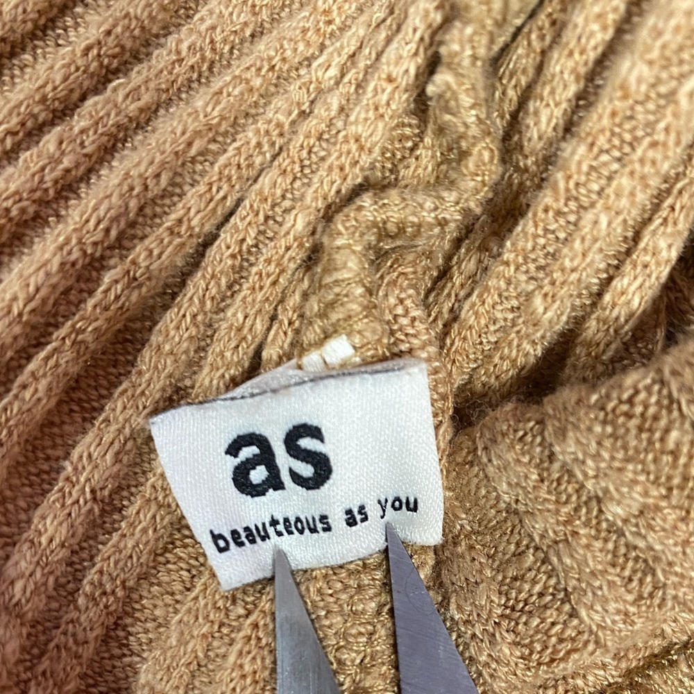 as Ribbed Knit Long Sleeve Top Women’s S Tan Cozy Great Condition - Picture 8 of 10